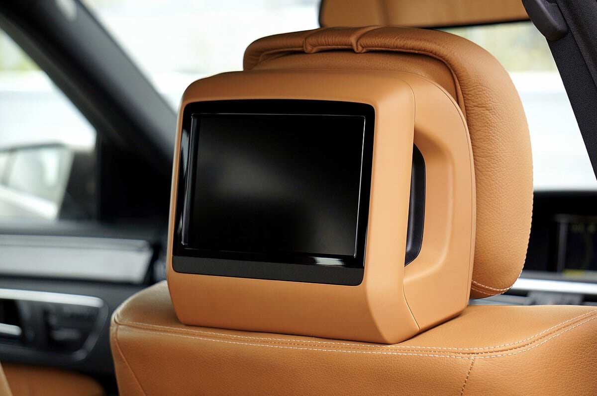 DVD pour appuie-tête de voiture